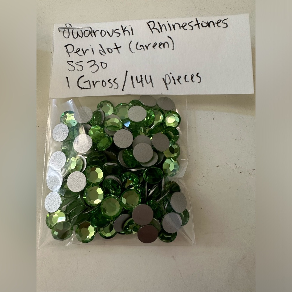 Swarovski Rhinestones Peridot